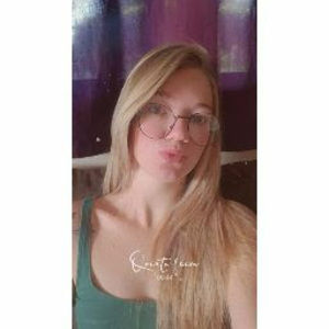 Meet your Posher, Andreina